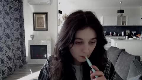 Lilia online show from May 2026 07:02:02 AM