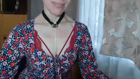 cute_lion_ online show from December 2024 08:18:01 AM