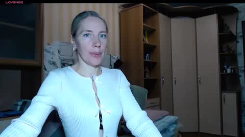 Snapshot of cute_lion_ chatting on November 2025 03:23:01 PM cute_lion_ online show from November 2025 03:23:01 PM