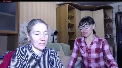 Snapshot of cute_lion_ chatting on November 2025 12:37:02 PM cute_lion_ online show from November 2025 12:37:02 PM