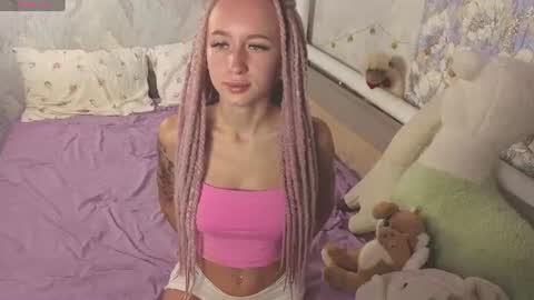 Snapshot of cute_luucy chatting on August 2026 03:09:01 AM Luucy online show from August 2026 03:09:01 AM