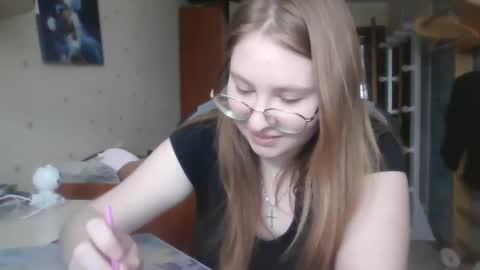 Veronica online show from March 2025 11:42:02 AM