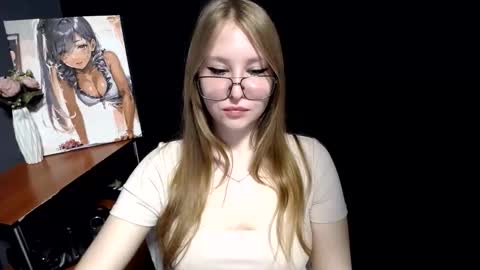 Snapshot of cute_minx chatting on June 2026 06:52:02 AM Veronica online show from June 2026 06:52:02 AM