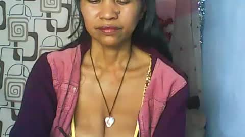 Snapshot of cute_moll chatting on July 2026 12:45:02 PM murielle online show from July 2026 12:45:02 PM