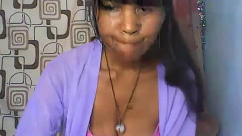 Snapshot of cute_moll chatting on July 2026 09:46:01 AM murielle online show from July 2026 09:46:01 AM