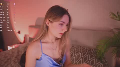 AN online show from November 2025 06:01:01 PM