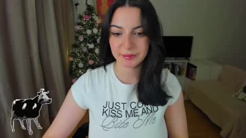 Snapshot of cute_redface_ chatting on December 2025 03:51:02 PM Bb online show from December 2025 03:51:02 PM