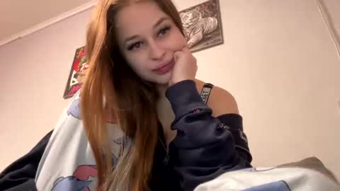 cute_shy00 online show from November 2025 02:06:01 PM