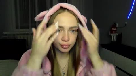 Snapshot of cute_shy06 chatting on January 2026 07:05:02 PM cute_shy06 online show from January 2026 07:05:02 PM