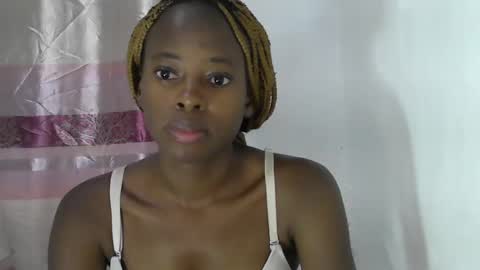 cute_sonny online show from February 2025 08:31:01 PM