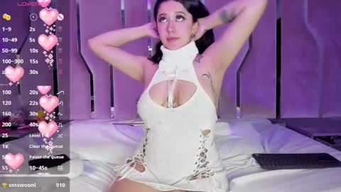 Snapshot of cute_stoone chatting on February 2025 01:56:01 AM SOLEI online show from February 2025 01:56:01 AM