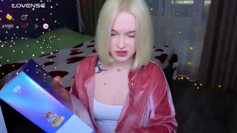 Sue online show from March 2025 05:11:02 PM