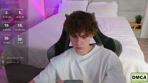 Thomas -  online show from December 2024 11:40:01 PM