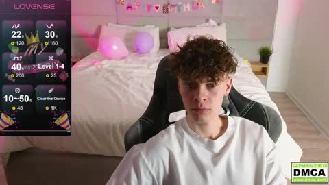 Thomas -  online show from February 2025 06:55:02 PM