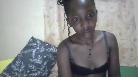 cute_xeniah online show from September 2025 11:09:02 PM