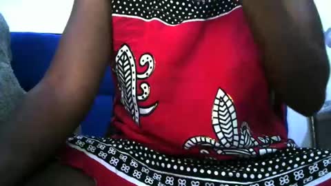 Snapshot of cuteallianah07 chatting on March 2025 02:52:01 AM cuteallianah07 online show from March 2025 02:52:01 AM