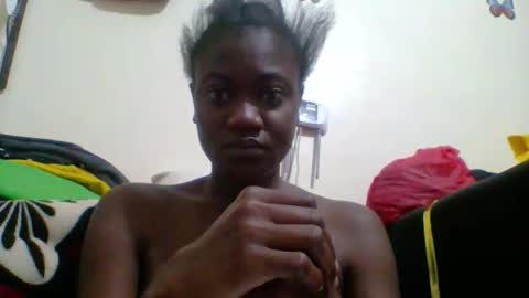 Snapshot of cuteallianah07 chatting on September 2025 04:25:01 AM cuteallianah07 online show from September 2025 04:25:01 AM