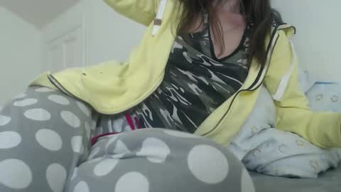 Anne-Marie  online show from November 2025 07:53:02 AM