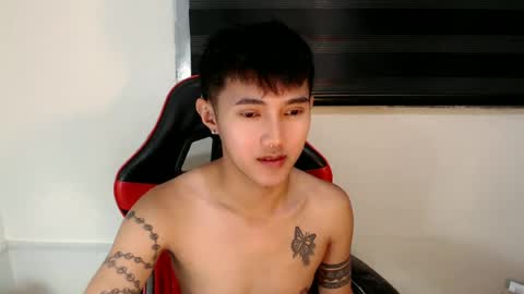 Snapshot of cuteasiancock98 chatting on June 2026 10:18:01 AM Steph online show from June 2026 10:18:01 AM