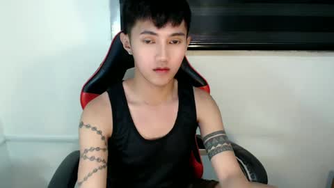 Snapshot of cuteasiancock98 chatting on June 2026 05:04:01 PM Steph online show from June 2026 05:04:01 PM
