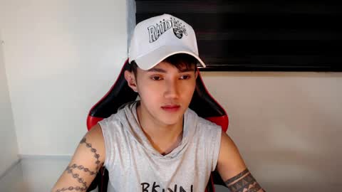 Snapshot of cuteasiancock98 chatting on July 2026 12:02:01 AM Steph online show from July 2026 12:02:01 AM