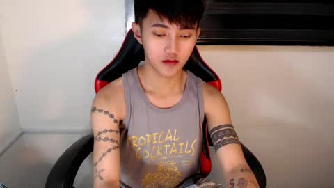 Snapshot of cuteasiancock98 chatting on July 2026 01:04:02 AM Steph online show from July 2026 01:04:02 AM