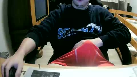 Cuteboy090 online show from March 2026 11:08:01 PM