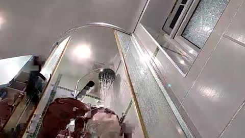 fuktoiboi online show from April 2026 07:11:02 PM