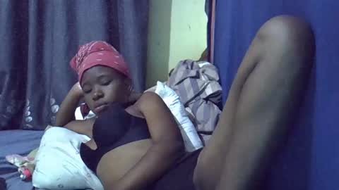 VALLARY online show from February 2025 10:12:01 PM