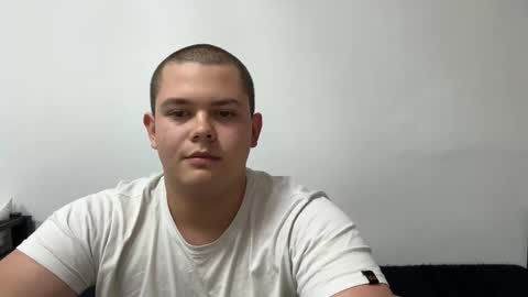 Alex online show from October 2025 06:14:02 PM