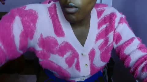 cutebuu online show from April 2026 10:43:01 PM