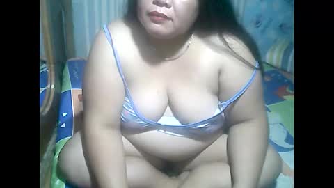 Snapshot of cutechubbyasian chatting on April 2026 03:10:02 PM cutechubbyasian online show from April 2026 03:10:02 PM