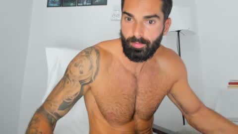 Snapshot of cuteeboy chatting on September 2025 05:29:01 AM cuteeboy online show from September 2025 05:29:01 AM