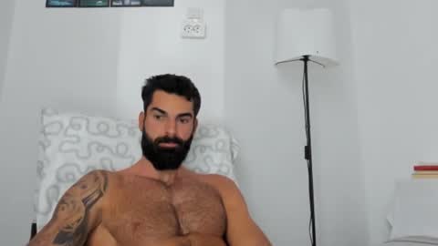 Snapshot of cuteeboy chatting on October 2025 07:10:02 AM cuteeboy online show from October 2025 07:10:02 AM