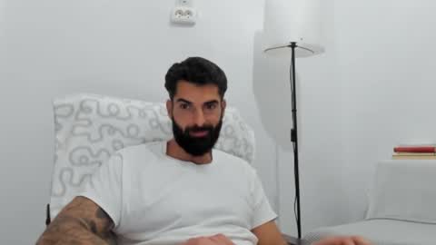 Snapshot of cuteeboy chatting on November 2025 11:14:02 PM cuteeboy online show from November 2025 11:14:02 PM