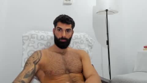 Snapshot of cuteeboy chatting on November 2025 03:54:01 PM cuteeboy online show from November 2025 03:54:01 PM