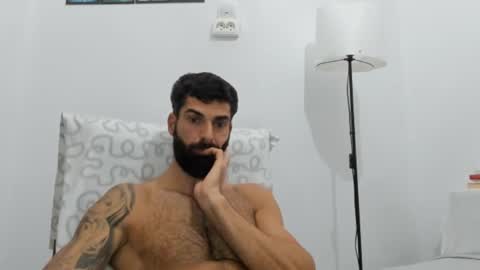 Snapshot of cuteeboy chatting on November 2025 06:23:01 AM cuteeboy online show from November 2025 06:23:01 AM