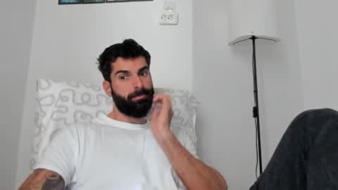 Snapshot of cuteeboy chatting on November 2025 09:04:02 AM cuteeboy online show from November 2025 09:04:02 AM