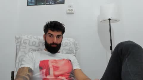 cuteeboy online show from December 2025 07:47:02 AM