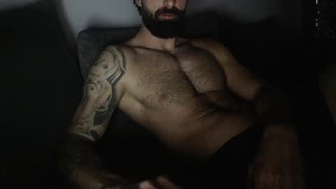 cuteeboy online show from April 2026 05:15:01 PM
