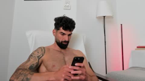 cuteeboy online show from June 2026 08:09:02 AM