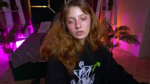 Foxy online show from November 2025 02:54:01 PM