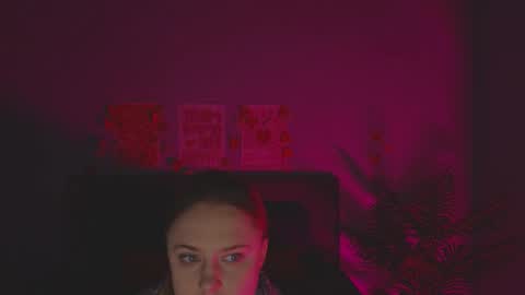 Amyy online show from May 2026 01:11:02 AM