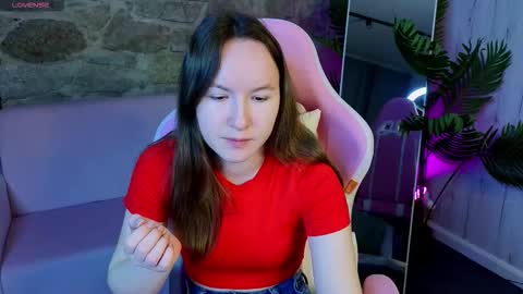 Snapshot of cuteglory chatting on February 2026 01:35:02 AM cuteglory online show from February 2026 01:35:02 AM