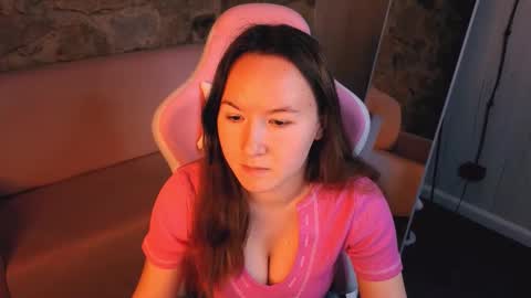 Snapshot of cuteglory chatting on February 2026 01:56:02 AM cuteglory online show from February 2026 01:56:02 AM