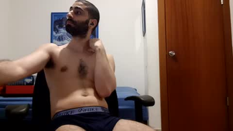 Snapshot of cuteguy52 chatting on June 2026 10:45:02 PM cuteguy52 online show from June 2026 10:45:02 PM