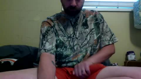 cutehungboi online show from June 2026 11:18:01 PM