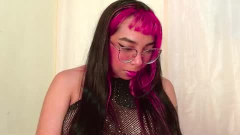 Snapshot of cutekairii chatting on September 2025 02:01:02 AM Mishel online show from September 2025 02:01:02 AM