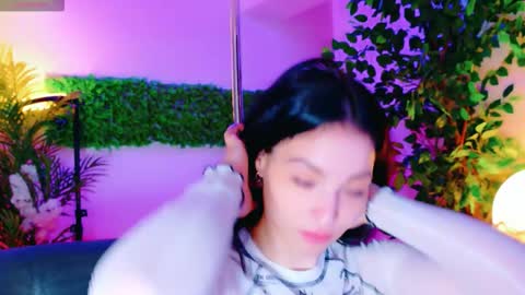 Snapshot of cuteness__girl chatting on November 2025 08:55:01 AM cuteness__girl online show from November 2025 08:55:01 AM