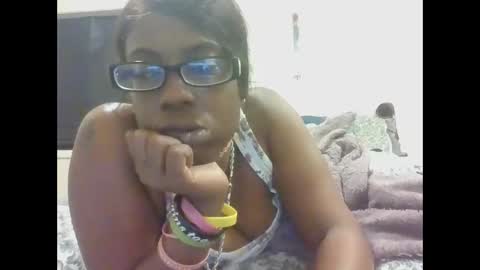 mary mack online show from November 2025 09:41:02 PM